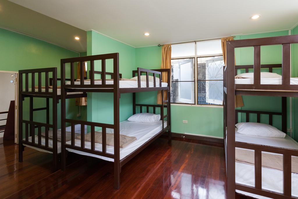 Samsen 360 Hostel بانكوك الغرفة الصورة