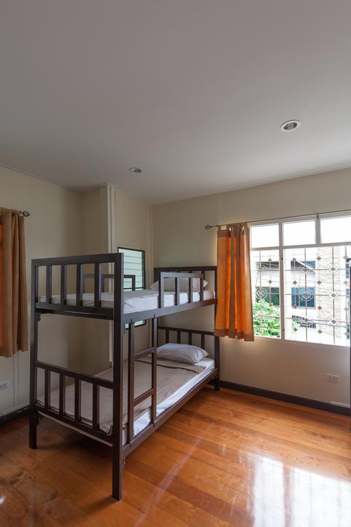 Samsen 360 Hostel بانكوك الغرفة الصورة